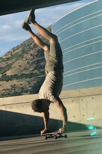 handstand SB